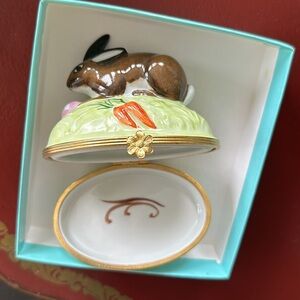 Tiffany Trinket Jewelry box Rabbit Bunny figurine Vintage 1990s